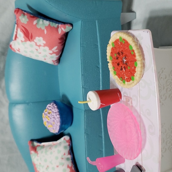 Barbie My House Couch Playset *Incomplete* - Picture 3 of 14